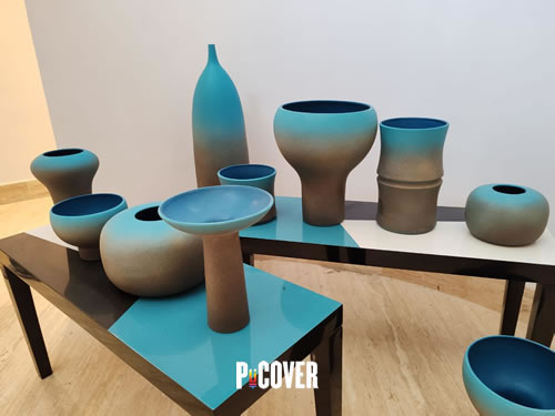 Highlight its Stone finish beauty