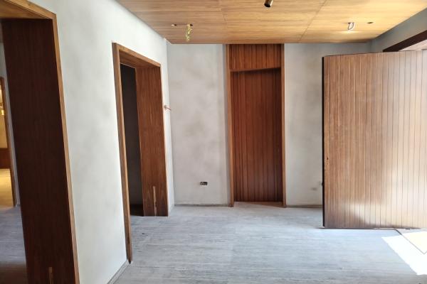 Walls - Caesar Sodic - North-Coast